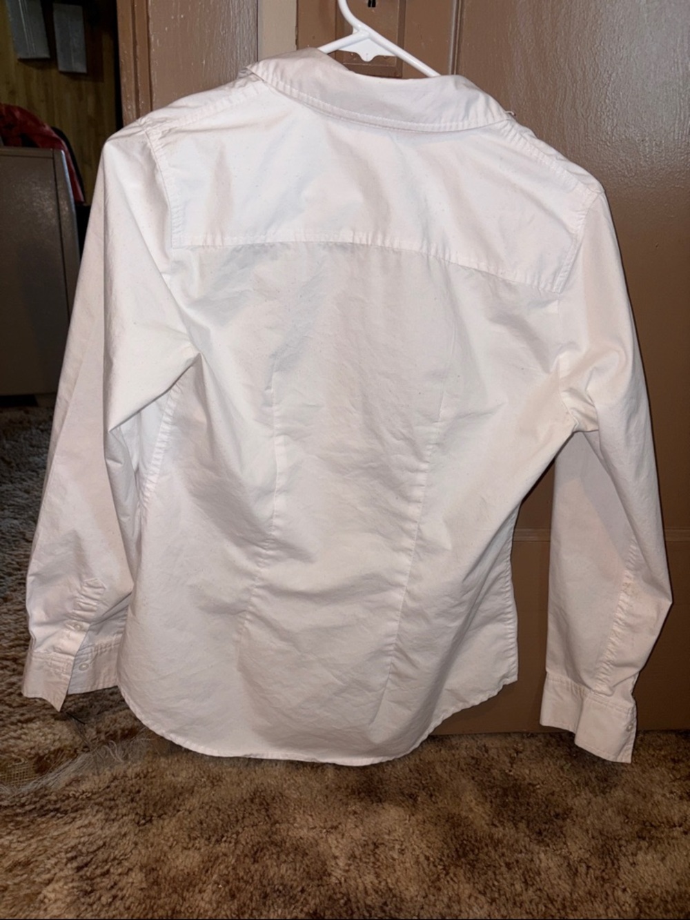 Time and Tru White Button-Down Shirt - Picture 2 of 3